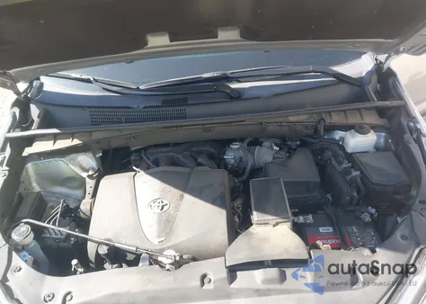 2019 Toyota Highlander Xle from USA, damaged, VIN 5TDKZRFHXKS333564